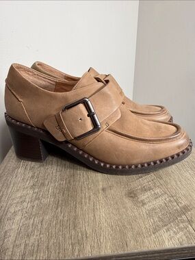 gentle souls by Kenneth ColeTan                Leather Buckle Mules